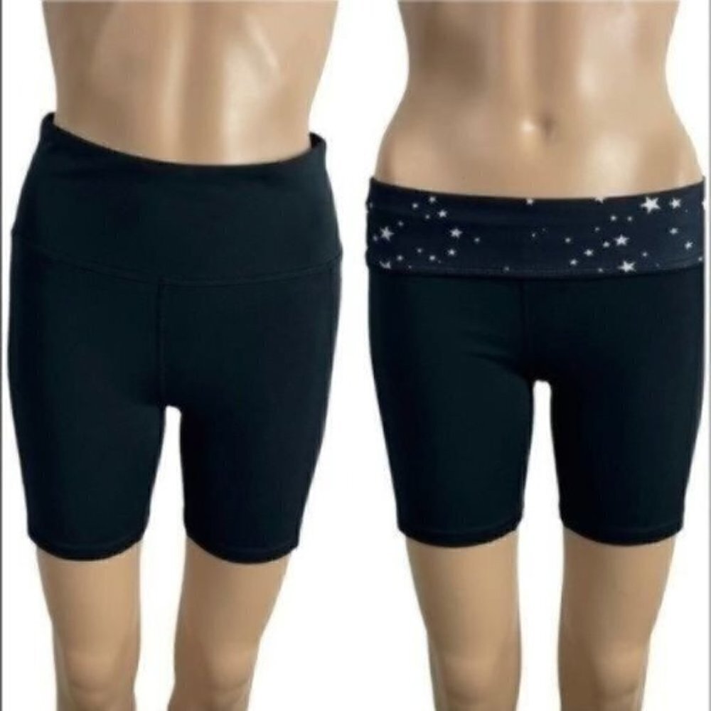 WILDFOX SWEAT BLACK COMPRESSION BIKE SHORTS size Small waistband scattered Stars